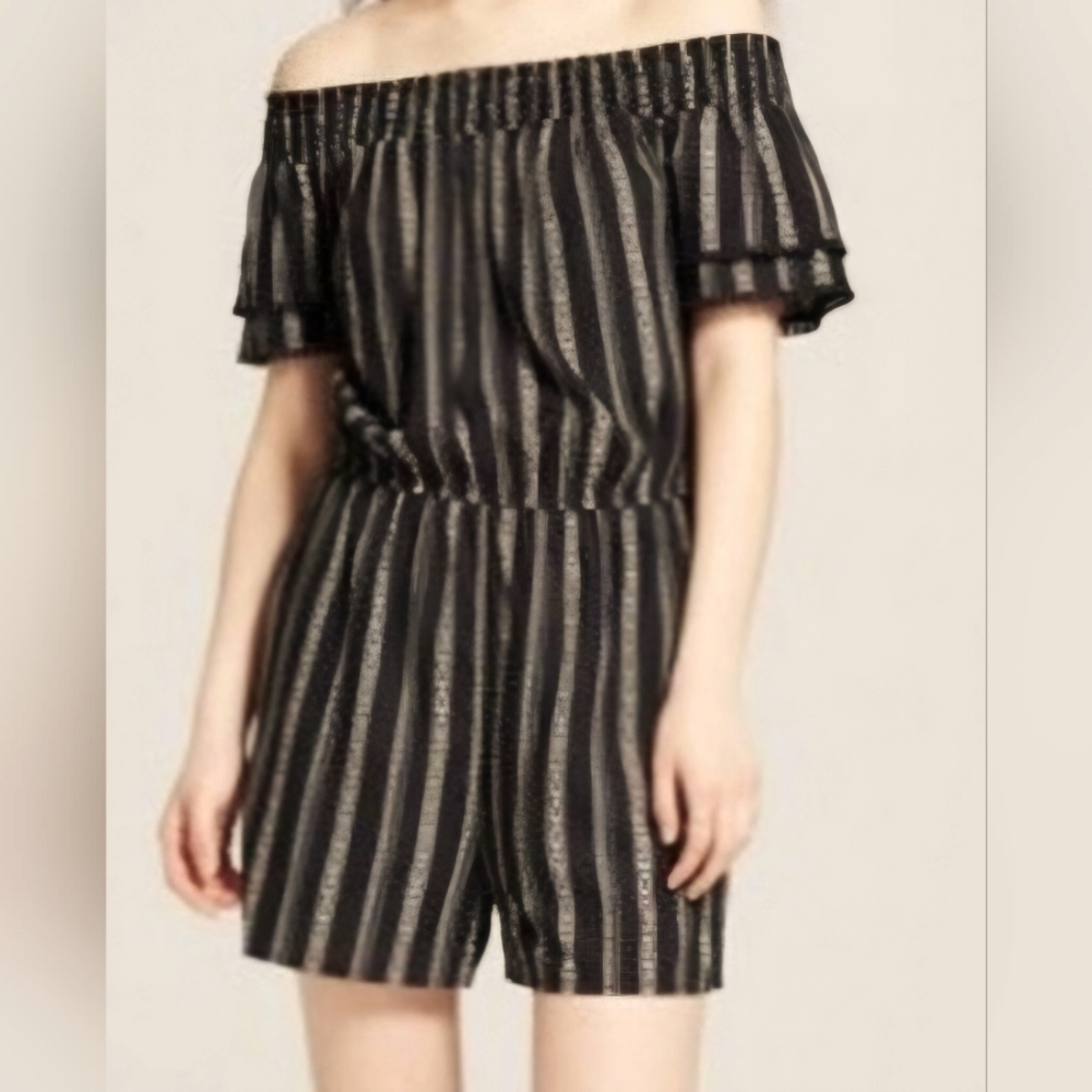 Xhilaration ~ Women's 1 Pc Romper Shorts
